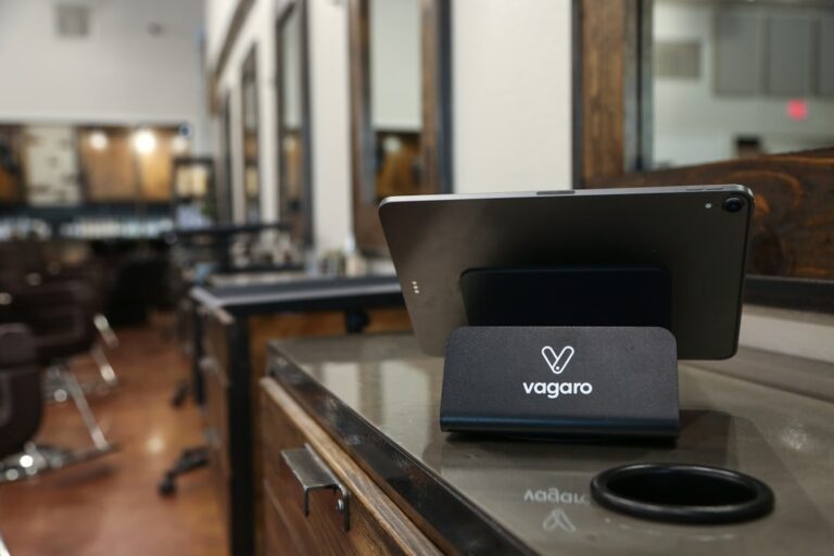 How Alligator Tools Simplifies Your Tech Shopping Experience